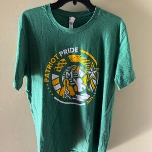 George Mason University Patriot Pride Graphic T-Shirt. Size L.